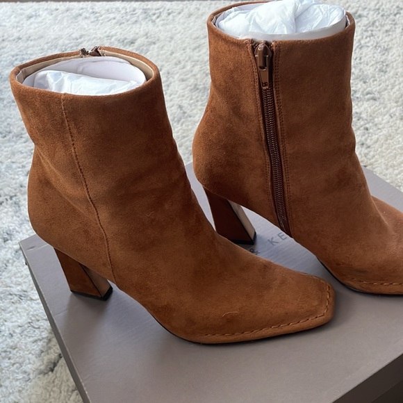 Charles & Keith Camel Suede Ankle Boots - Picture 2 of 8